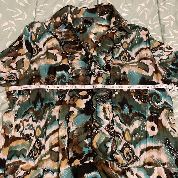 Collared Patterned Blouse - Picture 4 of 7